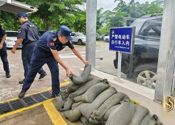 京城头条丨致敬风雨中的坚守！京城安保驻海南项目团队获客户高度认可
