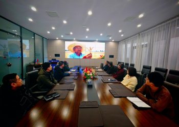 党建领航丨京城安保集团党支部组织观看《榜样10》专题节目 汲取榜样力量筑牢安保防线